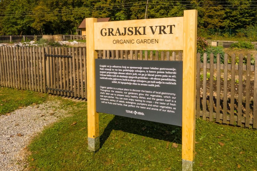 Grajski-vrt-otocec-hotel-sport